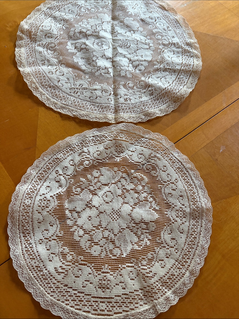 Vintage-Inspired Cream Crochet Round Doilies - Set of 2